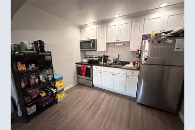 422 Mill St #D, Coraopolis, PA 15108 - Photo 2