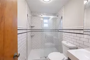 5165 Stanton Ave, Pittsburgh, PA 15201 - Photo 8