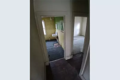 500 Pointview Rd, Pittsburgh, PA 15227 - Photo 8