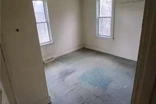 500 Pointview Rd, Pittsburgh, PA 15227 - Photo 12