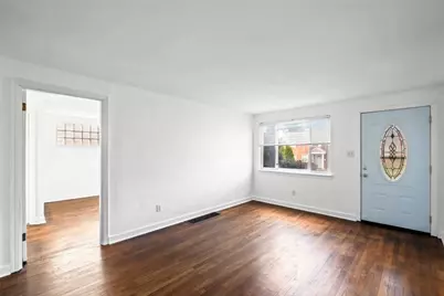 113 Penn Vista Dr, Pittsburgh, PA 15235 - Photo 2
