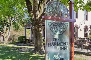 305 Alliance Dr, Jackson Township, PA 16037 - Photo 8