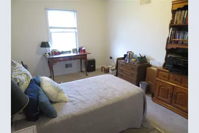 118 Meadowview Dr, Connoquenessing Township, PA 16053 - Photo 10