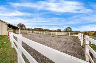 150 Holsing Ln, Frazer, PA 15084 - Photo 36