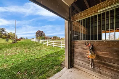 150 Holsing Ln, Frazer, PA 15084 - Photo 30