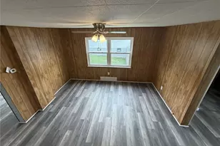 1154 Eisenhower Dr, West Deer, PA 15076 - Photo 14