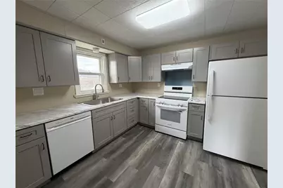 1154 Eisenhower Dr, West Deer, PA 15076 - Photo 16