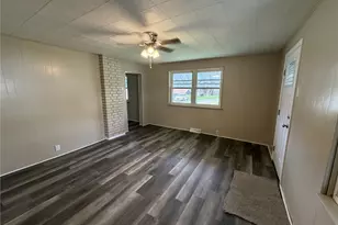 1156 Eisenhower Dr, West Deer, PA 15076 - Photo 6