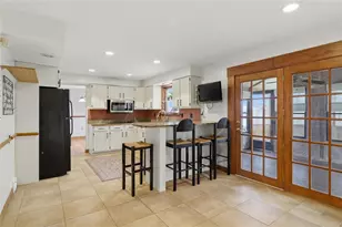 5118 Frich Dr, Pittsburgh, PA 15227 - Photo 10