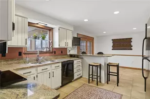 5118 Frich Dr, Pittsburgh, PA 15227 - Photo 8