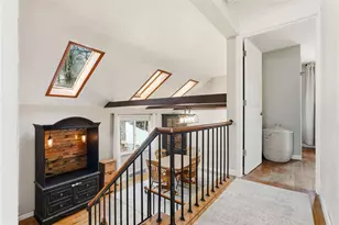 106 Longmount Dr, Ross Twp, PA 15214 - Photo 22