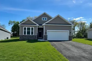 371 Gleneagles Dr, Twp of But NW, PA 16001 - Photo 1