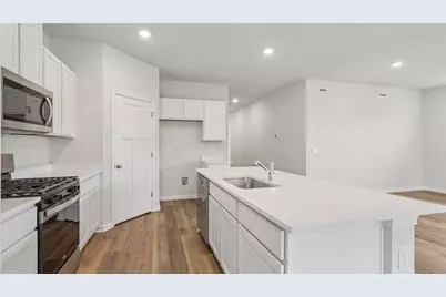 371 Gleneagles Drive, Twp of But NW, PA 16001 - Photo 12