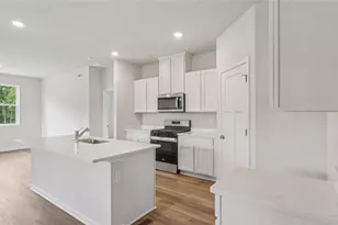 371 Gleneagles Dr, Twp of But NW, PA 16001 - Photo 14