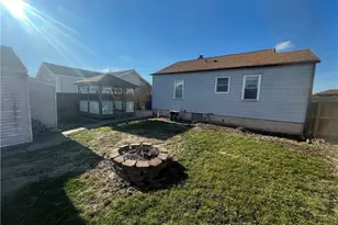 1005 Allaire Ave, Monaca, PA 15061 - Photo 6