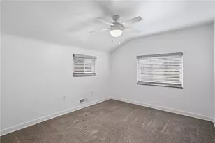 221 Hallock St, Pittsburgh, PA 15211 - Photo 24