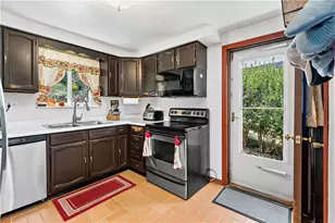 1507 Oneida Dr, Jefferson Hills, PA 15025 - Photo 6