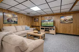 187 Travis Dr, Pittsburgh, PA 15236 - Photo 22