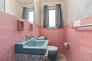 187 Travis Dr, Pittsburgh, PA 15236 - Photo 12