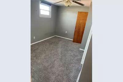 702 Lookout Ave, Charleroi Boro, PA 15022 - Photo 12