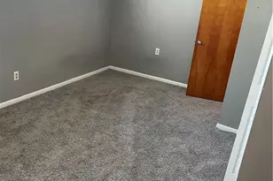 702 Lookout Ave, Charleroi Boro, PA 15022 - Photo 12