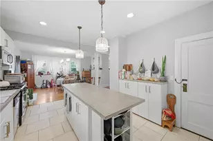 310 Kings Hwy, Rosslyn Farms, PA 15106 - Photo 14