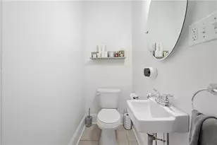 310 Kings Hwy, Rosslyn Farms, PA 15106 - Photo 10