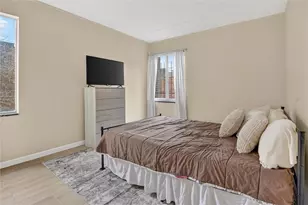 5841 Morrowfield Ave, Pittsburgh, PA 15217 - Photo 18