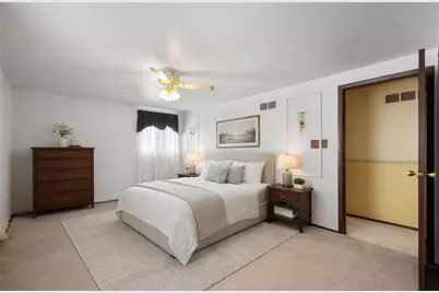 1637 Queens Dr, South Park, PA 15129 - Photo 16