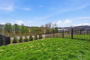 146 Enclave Dr, Seven Fields Boro, PA 16046 - Photo 42