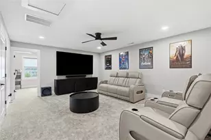 146 Enclave Dr, Seven Fields Boro, PA 16046 - Photo 20