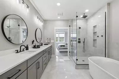 146 Enclave Dr, Seven Fields Boro, PA 16046 - Photo 14