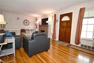 5985 Murdock Ave, Bethel Park, PA 15102 - Photo 6