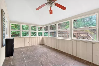 2518 Sample Rd, Hampton, PA 15101 - Photo 18