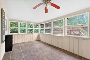 2518 Sample Rd, Hampton, PA 15101 - Photo 18