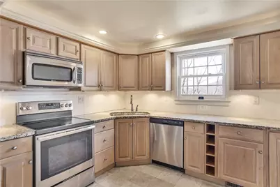 118 Wiltshire Circle, Monroeville, PA 15146 - Photo 16