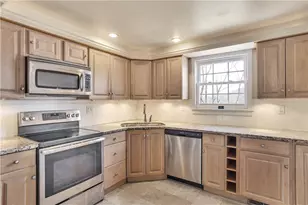 118 Wiltshire Cir, Monroeville, PA 15146 - Photo 16