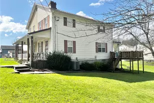 17 Edna St, Redstone Township, PA 15475 - Photo 2