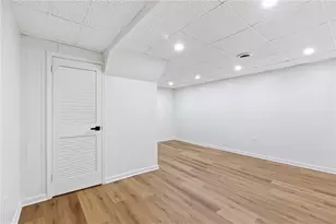 772 Scott Rd, Pittsburgh, PA 15228 - Photo 24