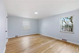 772 Scott Rd, Pittsburgh, PA 15228 - Photo 16