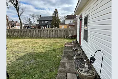 116 E Euclid Ave, New Castle, PA 16105 - Photo 8