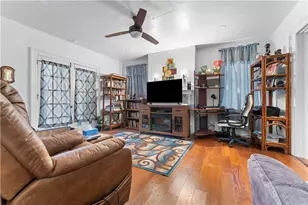 628 E 9th Ave, Munhall, PA 15120 - Photo 8