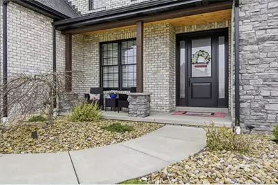 1017 Skyline Dr, Cecil, PA 15317 - Photo 2