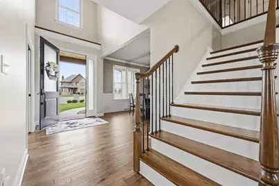 1017 Skyline Dr, Cecil, PA 15317 - Photo 4