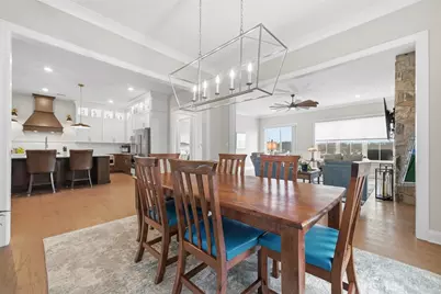 2017 Froman Dr, Economy, PA 15005 - Photo 8