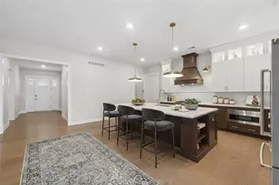 2017 Froman Dr, Economy, PA 15005 - Photo 4