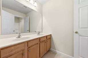 1251 Crest Dr, Collier Township, PA 15071 - Photo 28