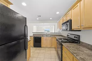 1251 Crest Dr, Collier Township, PA 15071 - Photo 12