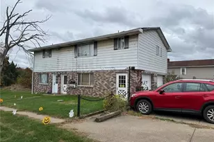 216 E Jackson St, Houston, PA 15342 - Photo 1
