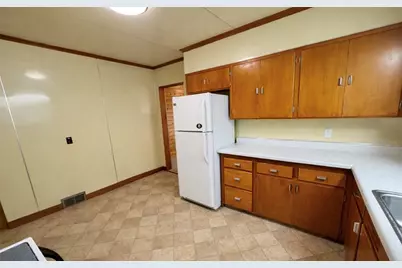 309 Emerson Street, Vandergrift, PA 15690 - Photo 8